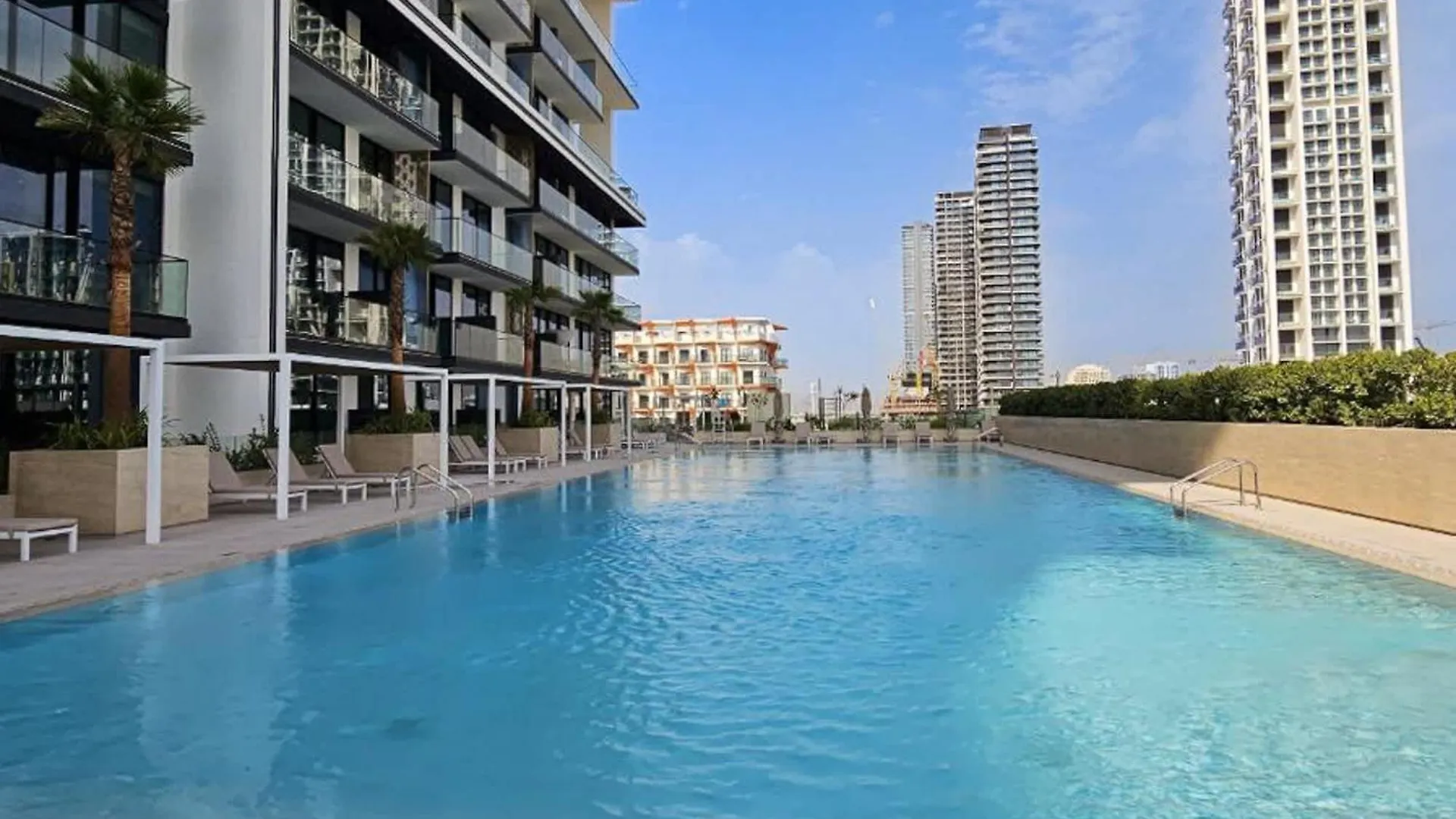 Apartment Skyline Views In This 1 Bedroom At Binghatti Onyx Dubai