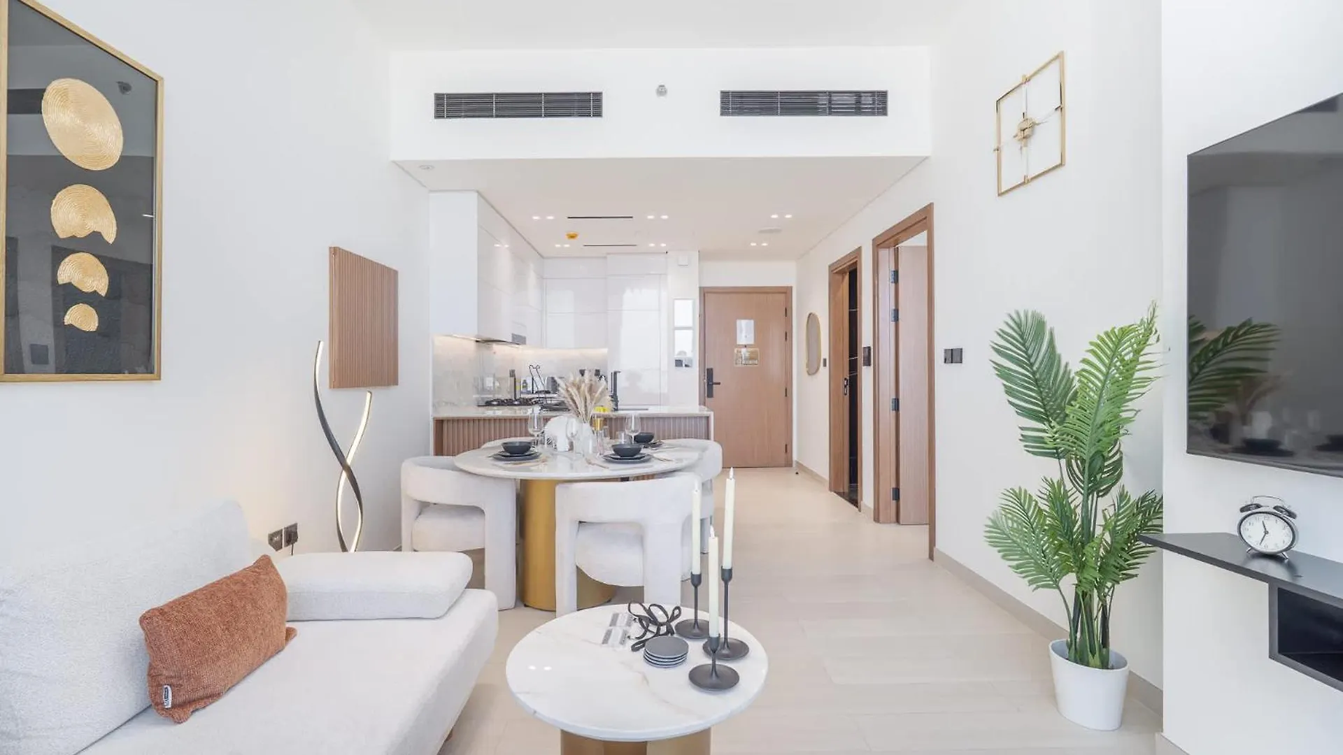 Apartment Skyline Views In This 1 Bedroom At Binghatti Onyx Dubai