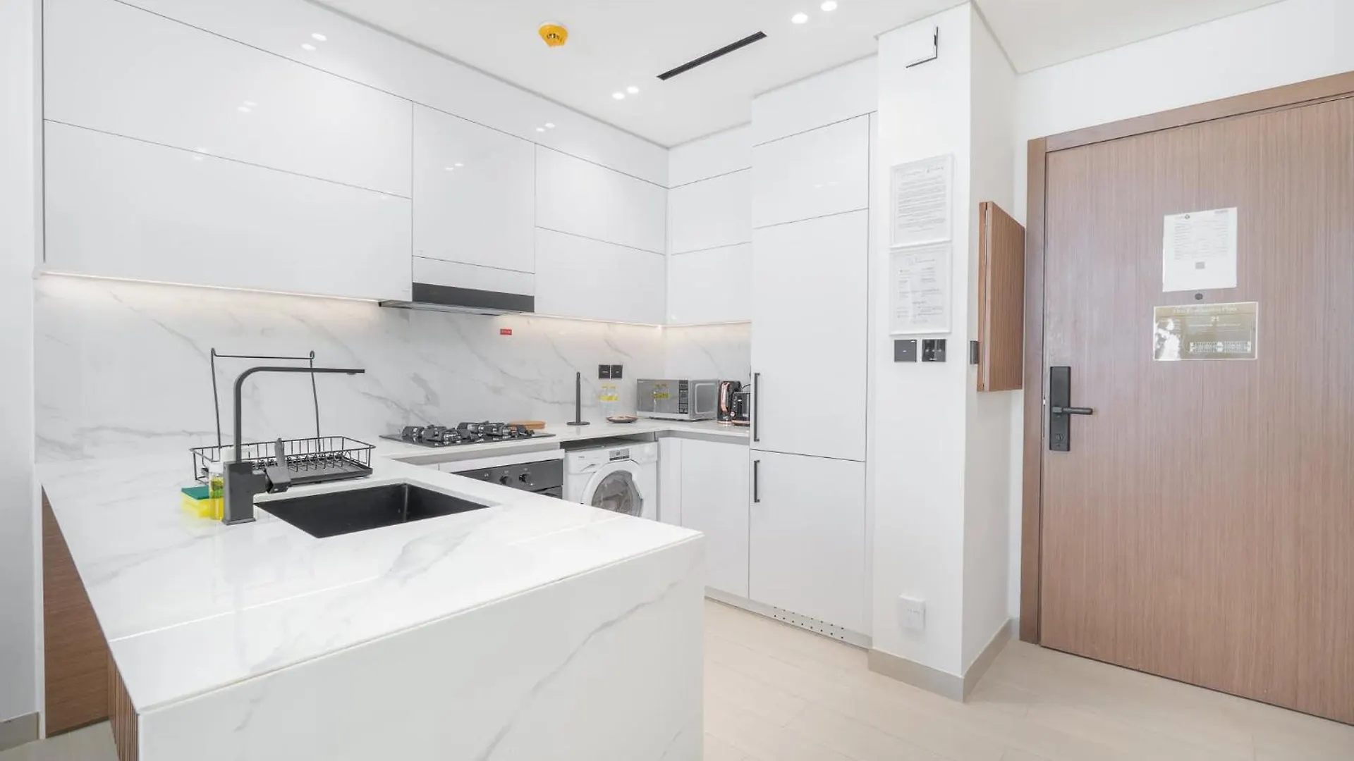 Skyline Views In This 1 Bedroom At Binghatti Onyx Dubai 0*,  United Arab Emirates