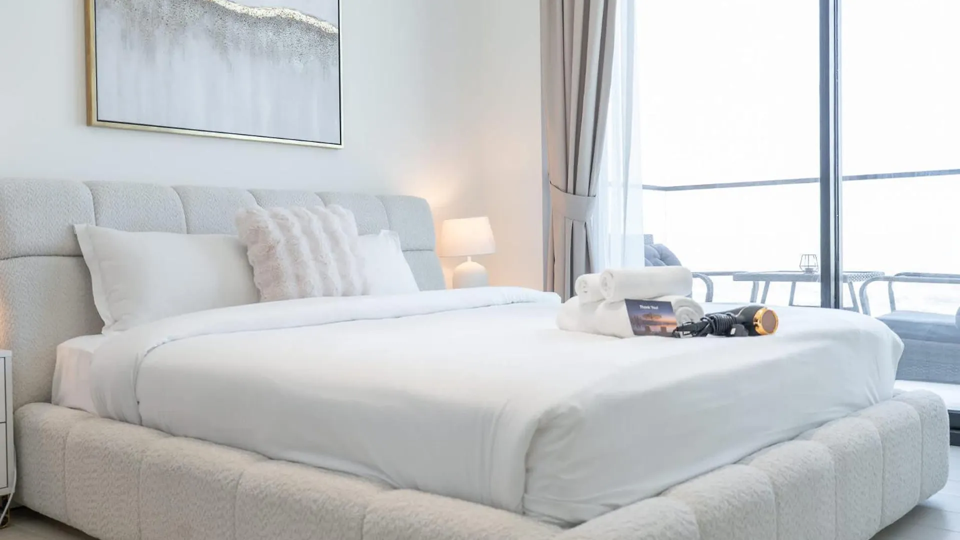 Skyline Views In This 1 Bedroom At Binghatti Onyx Dubai